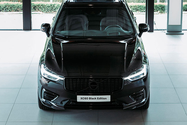 Chi tiết Volvo XC60 Black Edition từ 1,36 tỷ đồng vưad ra mắt - Hình 9 Chi tiet Volvo XC60 Black Edition tu 1,36 ty dong vuad ra mat-Hinh-9