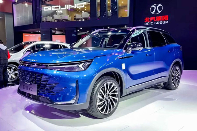 Beijing X7 2023 giá cực rẻ chỉ từ từ 410 triệu đồng - Hình 7 Beijing X7 2023 gia cuc re chi tu tu 410 trieu dong-Hinh-7