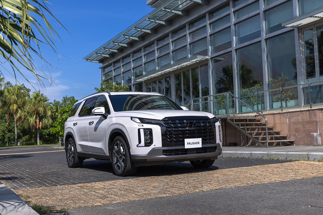 Chi tiết Hyundai Palisade 2024 từ hơn 1,4 tỷ đồng - Hình 13 Chi tiet Hyundai Palisade 2024 tu hon 1,4 ty dong-Hinh-13