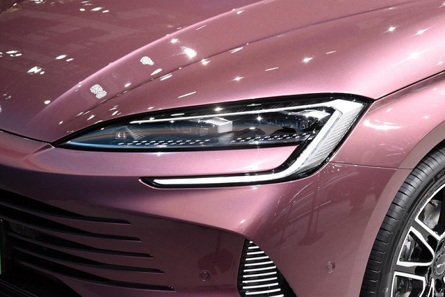 BYD Destroyer 07 uống xăng 3,9 lít/100km chỉ gần 700 triệu - Hình 4 BYD Destroyer 07 uong xang 3,9 lit/100km chi gan 700 trieu-Hinh-4