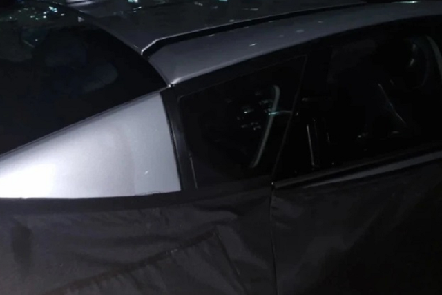 Kia K3 2024 lộ diện trên đường chạy thử, đậm chất "đàn anh” EV9 - Hình 2 Kia K3 2024 lo dien tren duong chay thu, dam chat