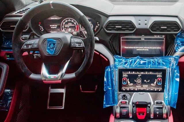 Giá SUV Lamborghini Urus ra sao sau khi đã bị dừng sản xuất? - Hình 6 Gia SUV Lamborghini Urus ra sao sau khi da bi dung san xuat?-Hinh-6