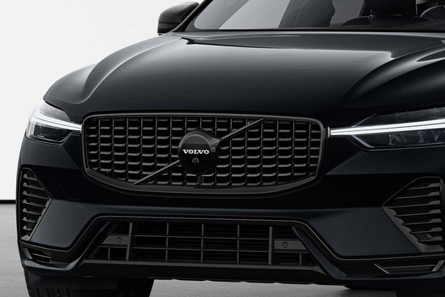 Chi tiết Volvo XC60 Black Edition từ 1,36 tỷ đồng vưad ra mắt - Hình 2 Chi tiet Volvo XC60 Black Edition tu 1,36 ty dong vuad ra mat-Hinh-2