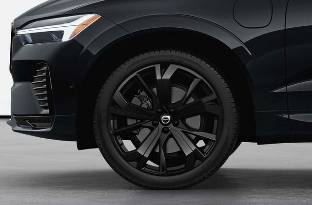 Chi tiết Volvo XC60 Black Edition từ 1,36 tỷ đồng vưad ra mắt - Hình 6 Chi tiet Volvo XC60 Black Edition tu 1,36 ty dong vuad ra mat-Hinh-6