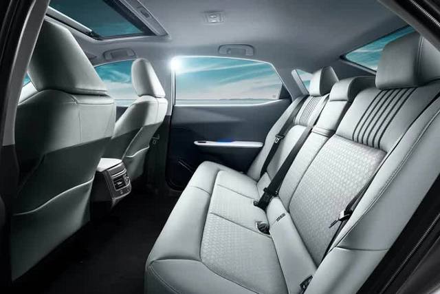 Toyota bZ3 2023 từ 650 triệu đồng tại Trung Quốc - Hình 8 Toyota bZ3 2023 tu 650 trieu dong tai Trung Quoc-Hinh-8