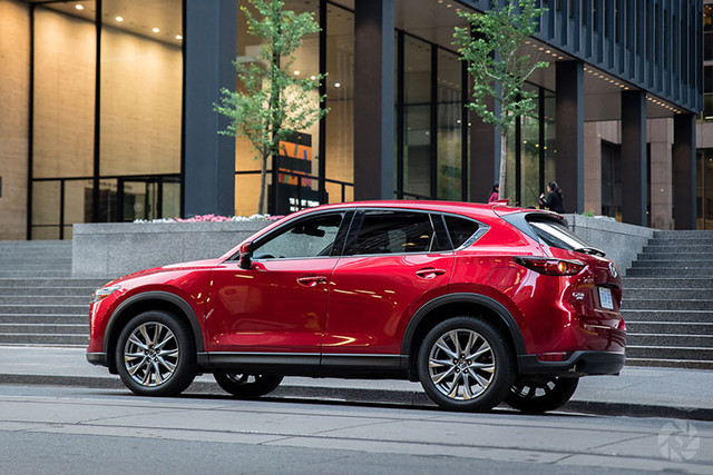 Top oto gia dinh duoi 1 ty dong dang mua nhat-Hinh-9