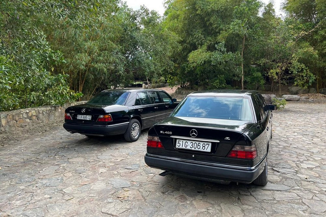 Đại gia Đặng Lê Nguyên Vũ mua cả cặp Mercedes-Benz Limousine 6 cửa độc nhất Việt Nam - Hình 9 Dai gia Dang Le Nguyen Vu mua ca cap Mercedes-Benz Limousine 6 cua doc nhat Viet Nam-Hinh-9