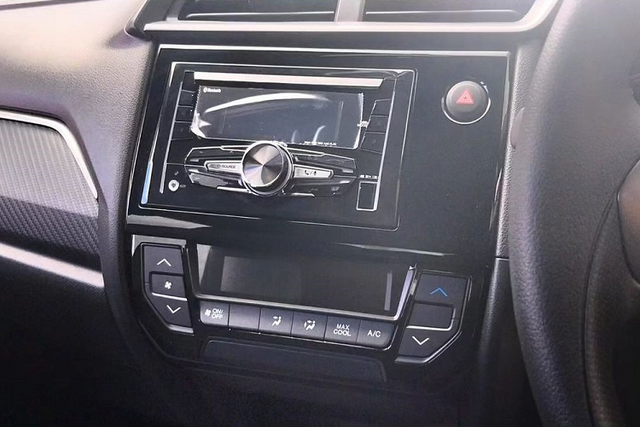 Honda Brio 2023 chỉ từ 262 triệu đồng tại Indonesia - Hình 8 Honda Brio 2023 chi tu 262 trieu dong tai Indonesia-Hinh-8