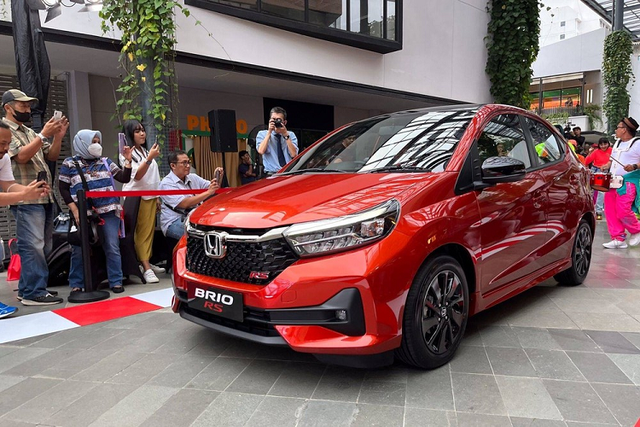 Honda Brio 2023 chỉ từ 262 triệu đồng tại Indonesia - Hình 11 Honda Brio 2023 chi tu 262 trieu dong tai Indonesia-Hinh-11