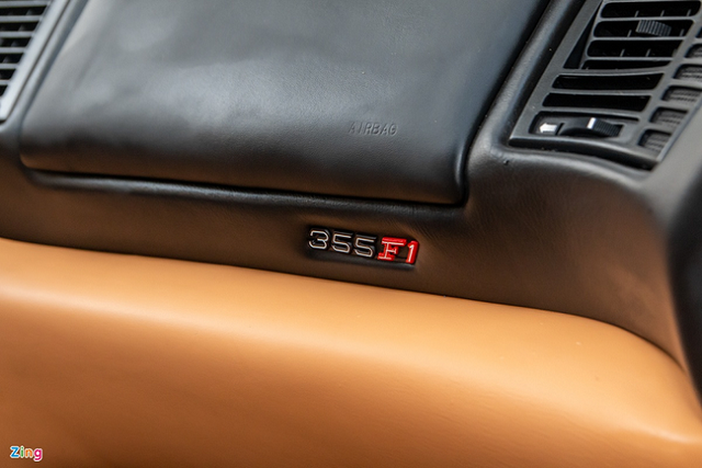 Siêu xe già Ferrari 355 F1 Spider của ông Đặng Lê Nguyên Vũ có gì đặc biệt? - Hình 13 Sieu xe gia Ferrari 355 F1 Spider cua ong Dang Le Nguyen Vu co gi dac biet?-Hinh-13