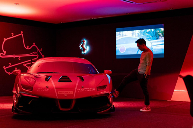Cường Đô la trải nghiệm siêu xe đua Ferrari 488 Challenge Cuong Do la trai nghiem sieu xe dua Ferrari 488 Challenge