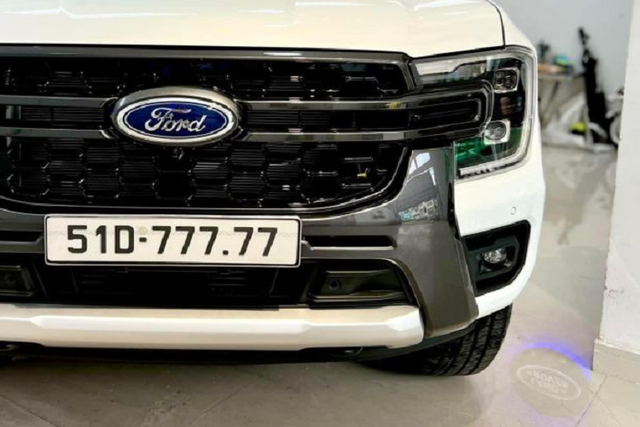 Ford Ranger biển ngũ quý 7 được rao bán 2,4 tỷ ở TP HCM - Hình 2 Ford Ranger bien ngu quy 7 duoc rao ban 2,4 ty o TP HCM-Hinh-2