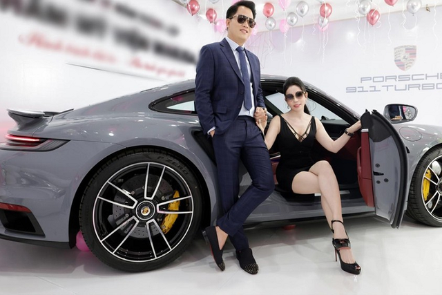 Chi tiết Porsche 911 Turbo S 992 hơn 16 tỷ của đại gia Hoàng Kim Khánh - Hình 2 Chi tiet Porsche 911 Turbo S 992 hon 16 ty cua dai gia Hoang Kim Khanh-Hinh-2