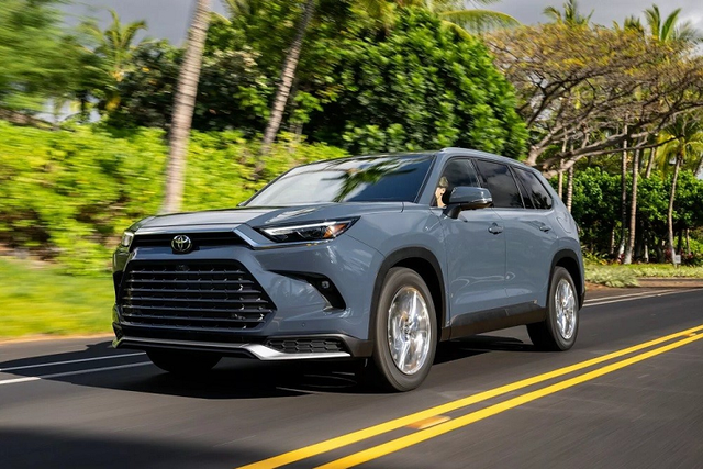 Toyota Grand Highlander 2024 chỉ từ1 tỷ đồng Toyota Grand Highlander 2024 chi tu1 ty dong