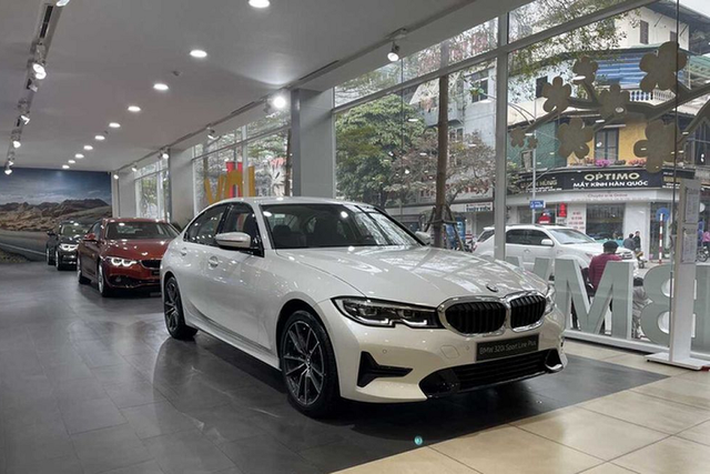 THACO giảm tới 470 triệu đồng cho hàng loạt xe sang BMW - Hình 2 THACO giam toi 470 trieu dong cho hang loat xe sang BMW-Hinh-2