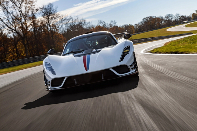 Hennessey Venom F5 Revolution bản giới hạn có giá hơn 63 tỷ đồng - Hình 14 Hennessey Venom F5 Revolution ban gioi han co gia hon 63 ty dong-Hinh-14