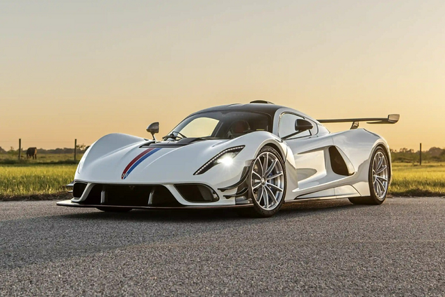 Hennessey Venom F5 Revolution bản giới hạn có giá hơn 63 tỷ đồng Hennessey Venom F5 Revolution ban gioi han co gia hon 63 ty dong