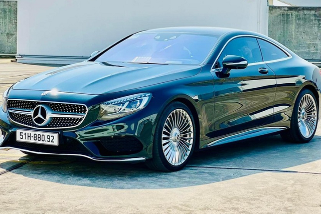 Cận cảnh Mercedes-Benz S400 Coupe 4Matic rao bán giá 4,7 tỷ đồng Can canh Mercedes-Benz S400 Coupe 4Matic rao ban gia 4,7 ty dong