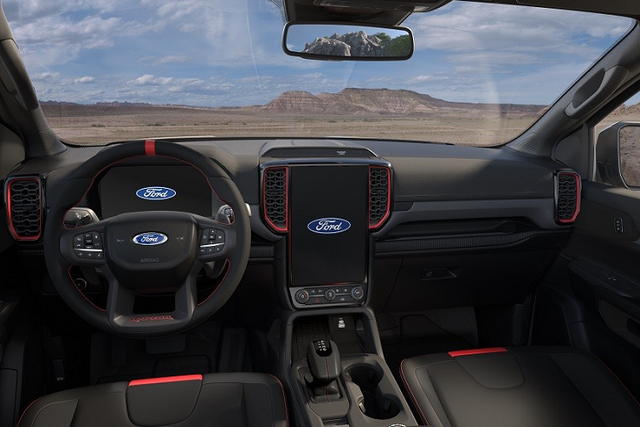Bán tải Ford Ranger Raptor 2023 về Việt Nam gần 1,3 tỷ đồng - Hình 4 Ban tai Ford Ranger Raptor 2023 ve Viet Nam gan 1,3 ty dong-Hinh-4