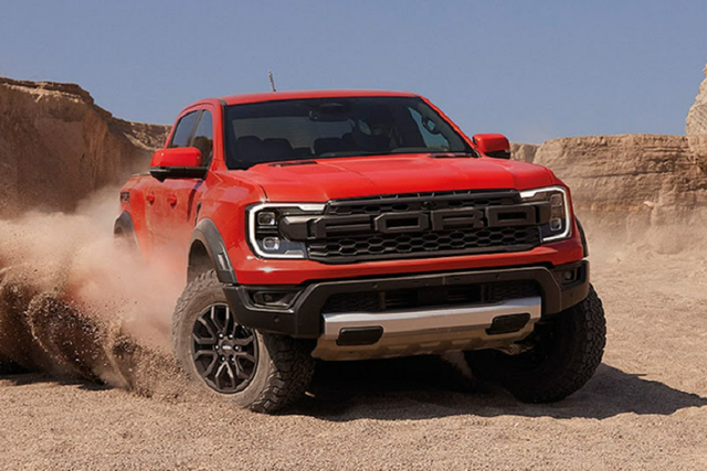 Bán tải Ford Ranger Raptor 2023 về Việt Nam gần 1,3 tỷ đồng - Hình 12 Ban tai Ford Ranger Raptor 2023 ve Viet Nam gan 1,3 ty dong-Hinh-12