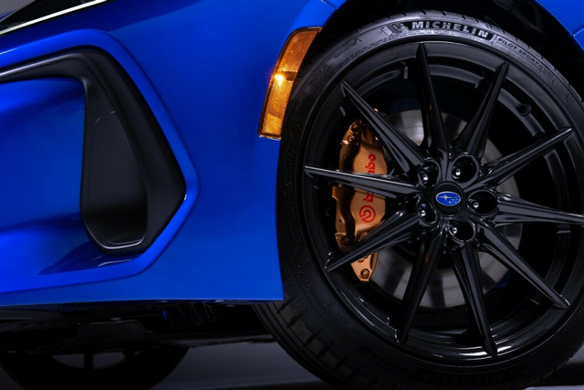 Chi tiết Subaru ra mắt BRZ tS 2024 từ 780 triệu - Hình 3 Chi tiet Subaru ra mat BRZ tS 2024 tu 780 trieu-Hinh-3