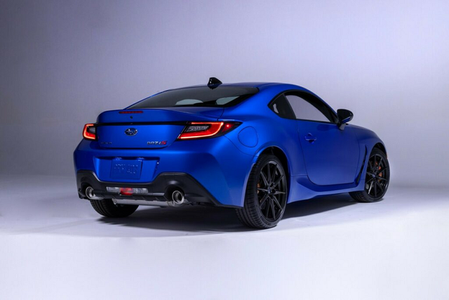 Chi tiết Subaru ra mắt BRZ tS 2024 từ 780 triệu - Hình 2 Chi tiet Subaru ra mat BRZ tS 2024 tu 780 trieu-Hinh-2