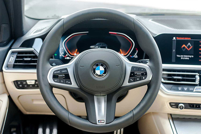 BMW 3-Series tại Việt Nam đang rẻ hơn Toyota Camry? - Hình 6 BMW 3-Series tai Viet Nam dang re hon Toyota Camry?-Hinh-6