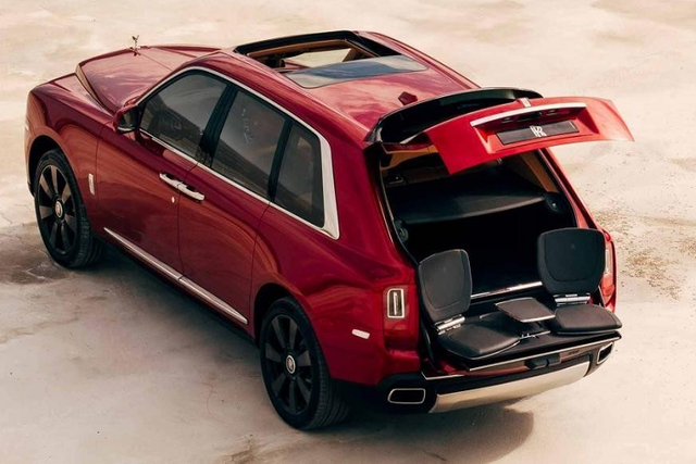 Điểm danh 10 xe sang có khoang hành khách VIP - Hình 13 Diem danh 10 xe sang co khoang hanh khach VIP-Hinh-13