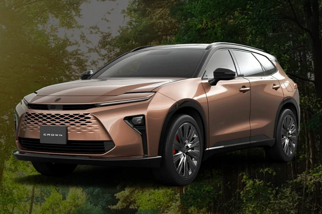 Toyota Crown Estate 2024 - SUV “chủ tịch” lộ diện sau 15 năm - Hình 2 Toyota Crown Estate 2024 - SUV “chu tich” lo dien sau 15 nam-Hinh-2