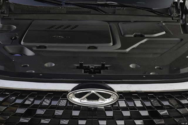 Chery Tiggo 8 Pro từ 548 triệu đồng sắp về Việt Nam "nhái" Lexus - Hình 12 Chery Tiggo 8 Pro tu 548 trieu dong sap ve Viet Nam