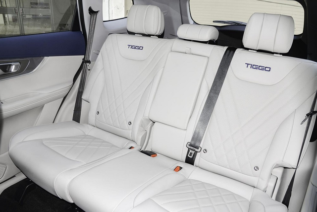 Chery Tiggo 8 Pro từ 548 triệu đồng sắp về Việt Nam "nhái" Lexus - Hình 5 Chery Tiggo 8 Pro tu 548 trieu dong sap ve Viet Nam