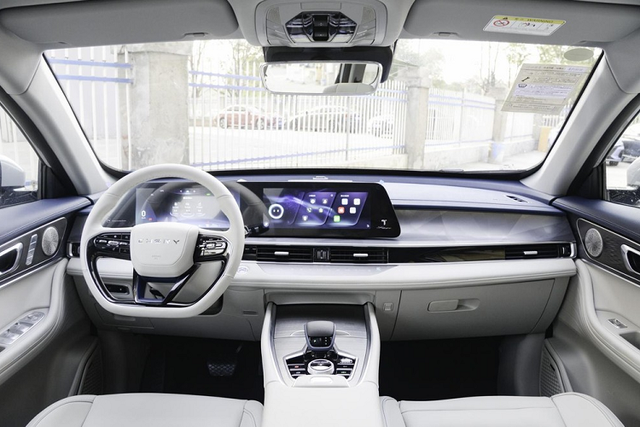 Chery Tiggo 8 Pro từ 548 triệu đồng sắp về Việt Nam "nhái" Lexus - Hình 6 Chery Tiggo 8 Pro tu 548 trieu dong sap ve Viet Nam