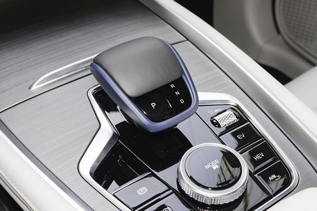 Chery Tiggo 8 Pro từ 548 triệu đồng sắp về Việt Nam "nhái" Lexus - Hình 11 Chery Tiggo 8 Pro tu 548 trieu dong sap ve Viet Nam