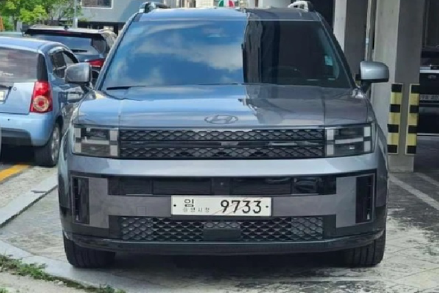 “Soi” chi tiết Hyundai SantaFe 2024 bản hybrid tiết kiệm nhiên liệu - Hình 5 “Soi” chi tiet Hyundai SantaFe 2024 ban hybrid tiet kiem nhien lieu-Hinh-5