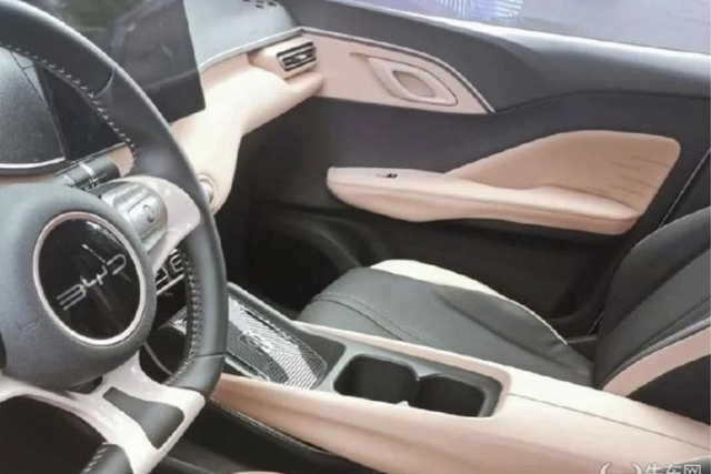 Chi tiết xe ôtô điện chỉ hơn 200 triệu đồng - Hình 3 Chi tiet xe oto dien chi hon 200 trieu dong-Hinh-3