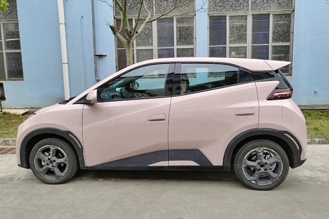 Chi tiết xe ôtô điện chỉ hơn 200 triệu đồng - Hình 7 Chi tiet xe oto dien chi hon 200 trieu dong-Hinh-7