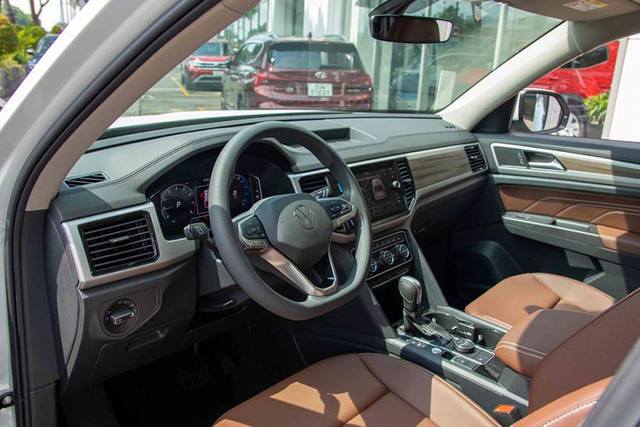 Volkswagen Teramont giam toi 320 trieu tai Viet Nam-Hinh-3