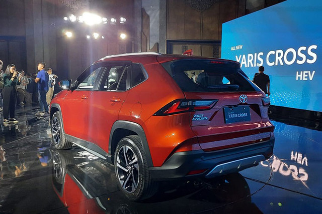 Toyota Yaris Cross 2023 khoảng 474 triệu đồng tại Indonesia, chờ về Việt Nam - Hình 3 Toyota Yaris Cross 2023 khoang 474 trieu dong tai Indonesia, cho ve Viet Nam-Hinh-3