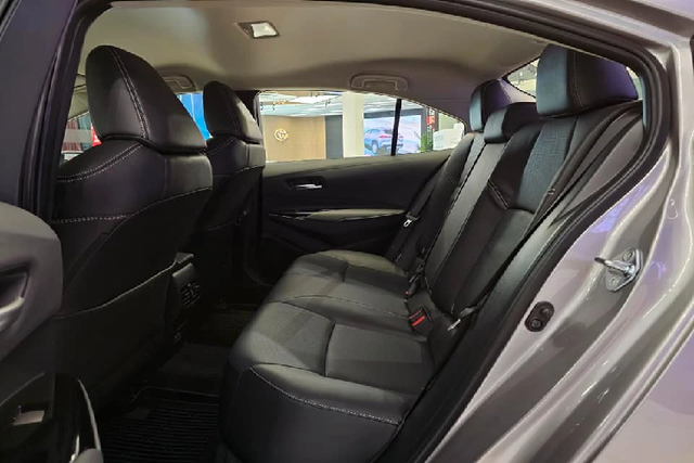 Toyota Corolla Altis 2024 nâng cấp sắp ra mắt tại Việt Nam - Hình 6 Toyota Corolla Altis 2024 nang cap sap ra mat tai Viet Nam-Hinh-6