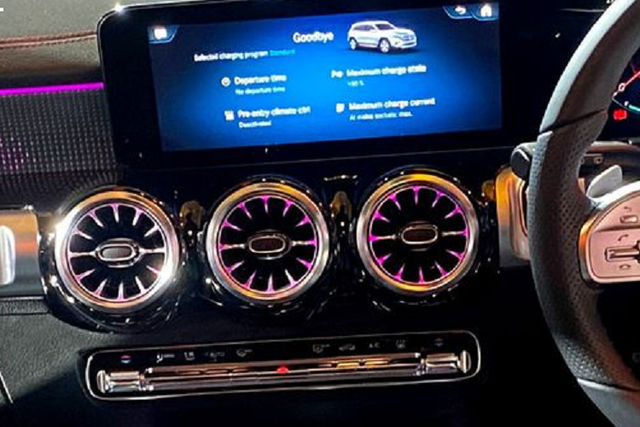 Chi tiết Mercedes-Benz EQB 250 AMG Line hơn 2 tỷ đồng tại Thái Lan - Hình 12 Chi tiet Mercedes-Benz EQB 250 AMG Line hon 2 ty dong tai Thai Lan-Hinh-12