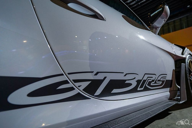 Porsche 911 GT3 RS 2023 có gì đặc biệt? - Hình 5 Porsche 911 GT3 RS 2023 co gi dac biet?-Hinh-5