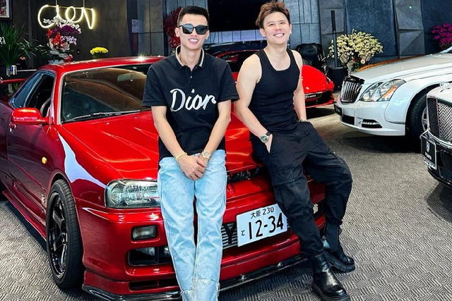 Nissan Skyline GT-R R34 cực hiếm của đại gia Phan Công Khanh - Hình 2 Nissan Skyline GT-R R34 cuc hiem cua dai gia Phan Cong Khanh-Hinh-2