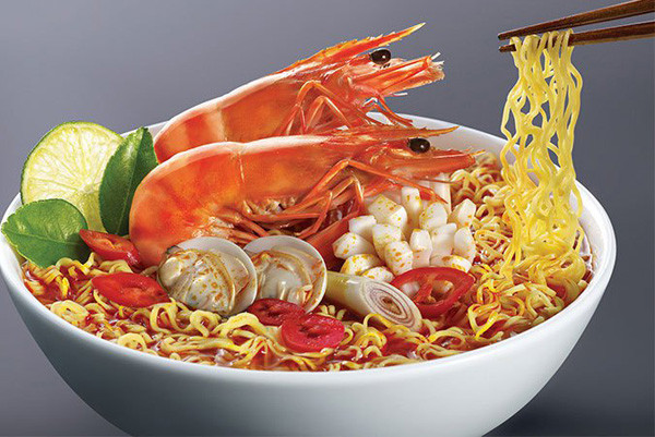 Những món vặt hại hơn mì gói do chứa nhiều gia vị, dầu mỡ Nhung mon vat hai hon mi goi do chua nhieu gia vi, dau mo