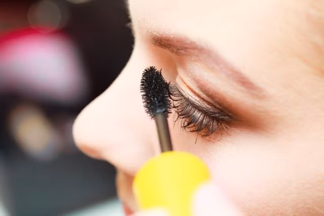 Chu y nhung thanh phan doc hai co trong kem duong da-Hinh-6