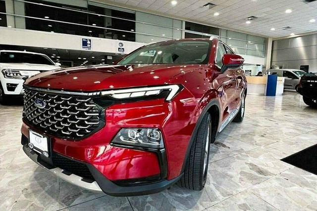 Ford Territory giảm giá tới cả chục triệu đồng tại đại lý - Hình 2 Ford Territory giam gia toi ca chuc trieu dong tai dai ly-Hinh-2
