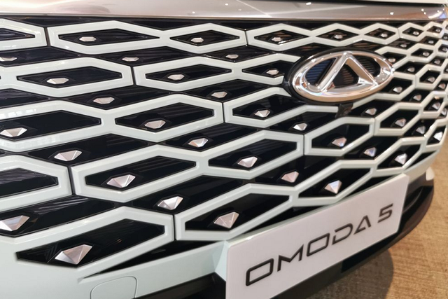 Chi tiết xe Trung Quốc Chery OMODA 5 sắp bán tại Việt Nam giá từ 699 triệu đồng? - Hình 9 Chi tiet xe Trung Quoc Chery OMODA 5 sap ban tai Viet Nam gia tu 699 trieu dong?-Hinh-9