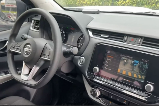 Cận cảnh SUV Nissan Terra 2022 đầu tiên tại Việt Nam có biển số - Hình 5 Can canh SUV Nissan Terra 2022 dau tien tai Viet Nam co bien so-Hinh-5
