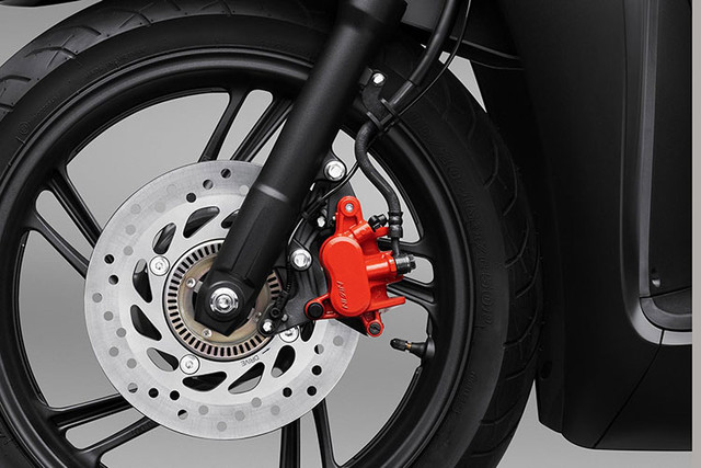 Cận cảnh Honda SH160i ra mắt dân chơi Việt - Hình 10 Can canh Honda SH160i ra mat dan choi Viet-Hinh-10