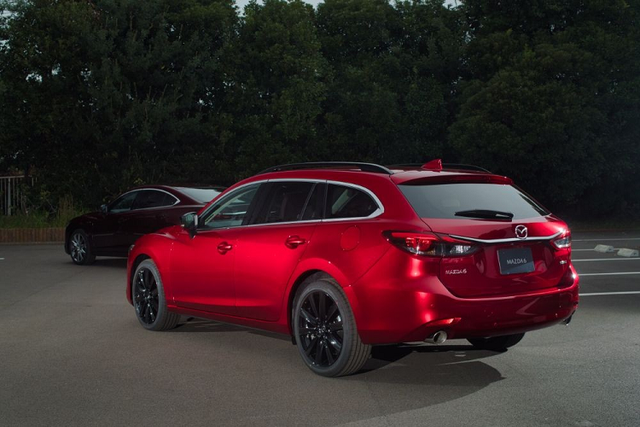 Chi tiết Mazda6 2023 20th Anniversary Edition chỉ từ 782 triệu đồng - Hình 3 Chi tiet Mazda6 2023 20th Anniversary Edition chi tu 782 trieu dong-Hinh-3