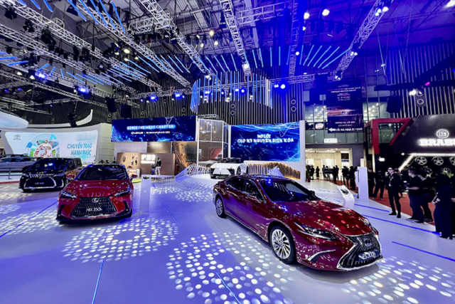 Cận cảnh xe sang Lexus LF-Z với thiết kế vượt thời đại Can canh xe sang Lexus LF-Z voi thiet ke vuot thoi dai